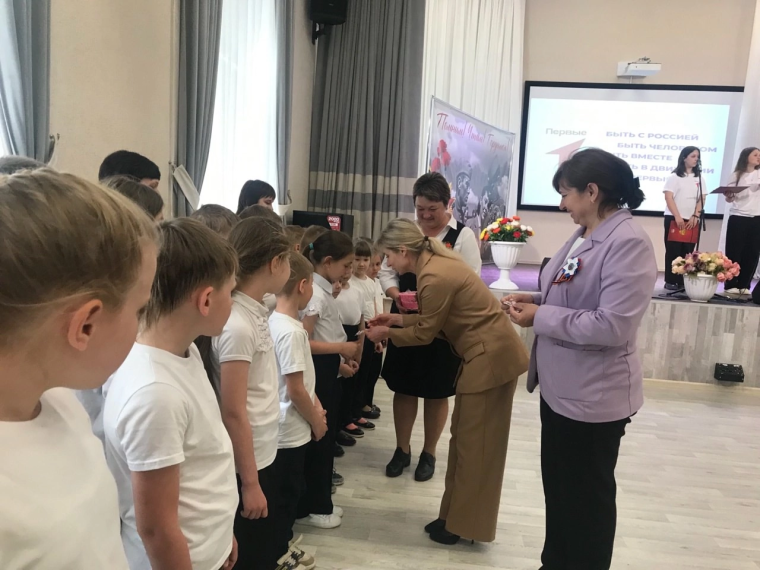 Церемония посвящения в Первые.